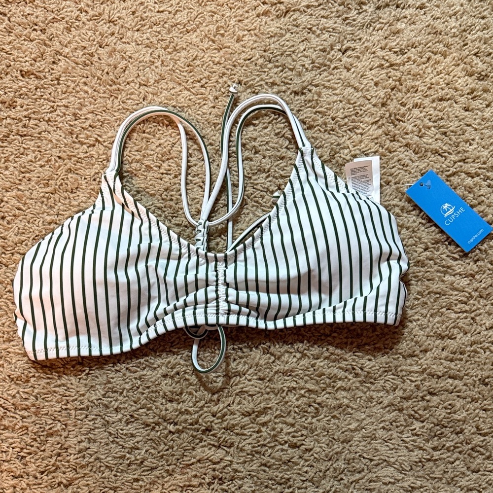 Cupshe Green and White Striped Bikini Top - XL